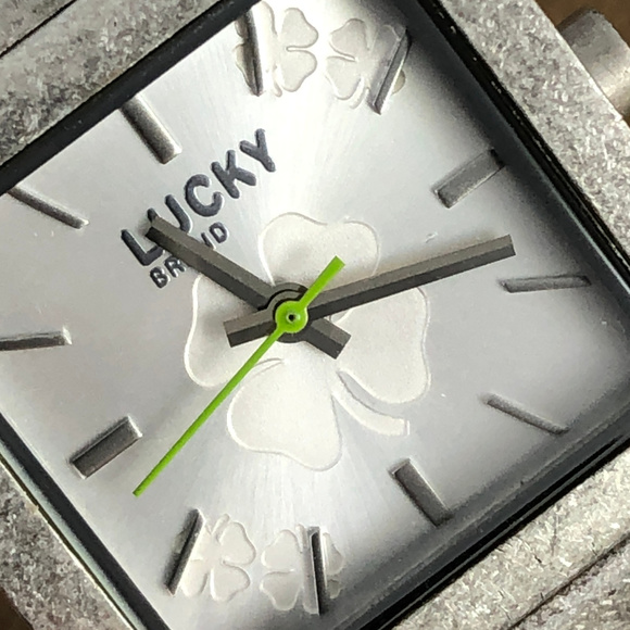 COPY - Be Lucky Brand Watch Silvertone 4 Leaf Clover - Picture 2 of 8